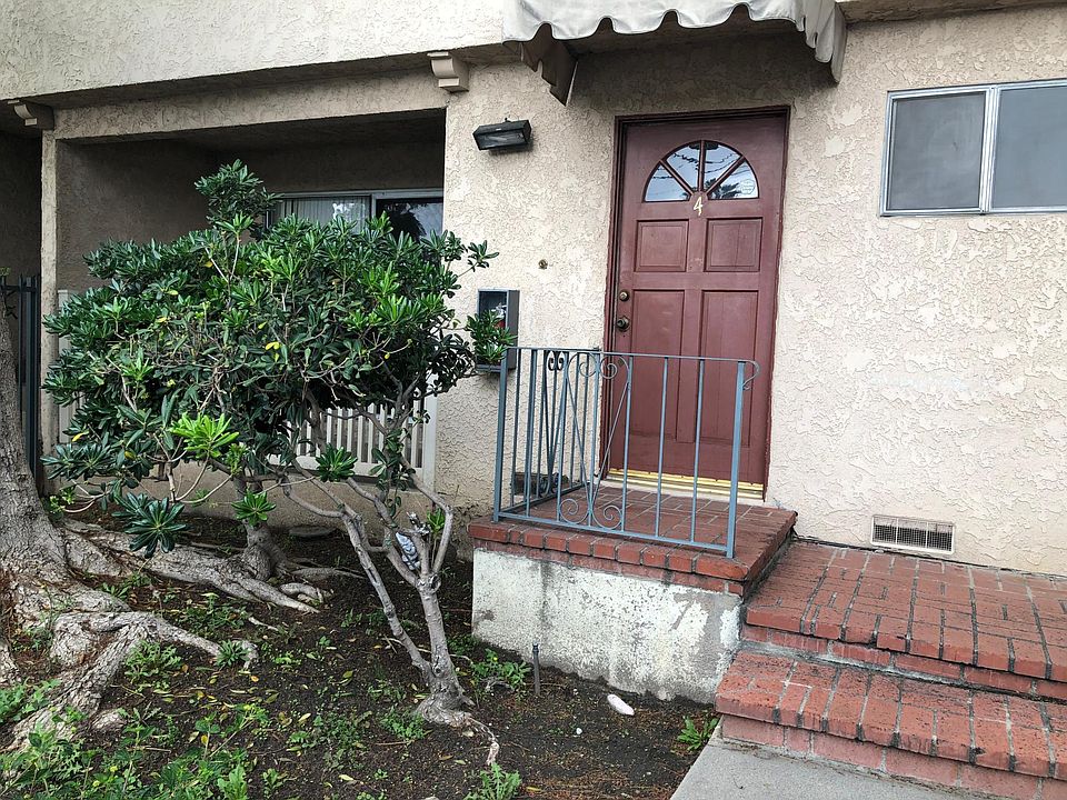 Unit Entrances.