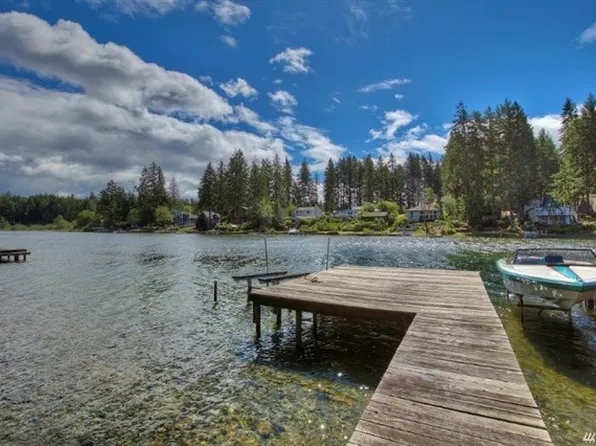 5540 E Mason Lake Dr W, Grapeview, WA 98546