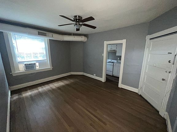 4th image of 2710 W Grace St APT 7