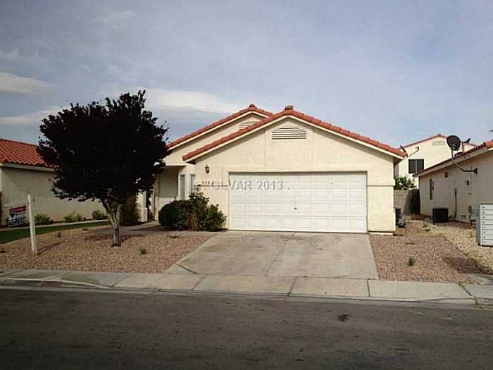1st image of 9362 Island Dawn St