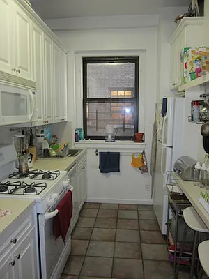 Rented by Stonecrest Realty | media 9