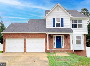 21011 Willows Dr, Lexington Park, MD 20653