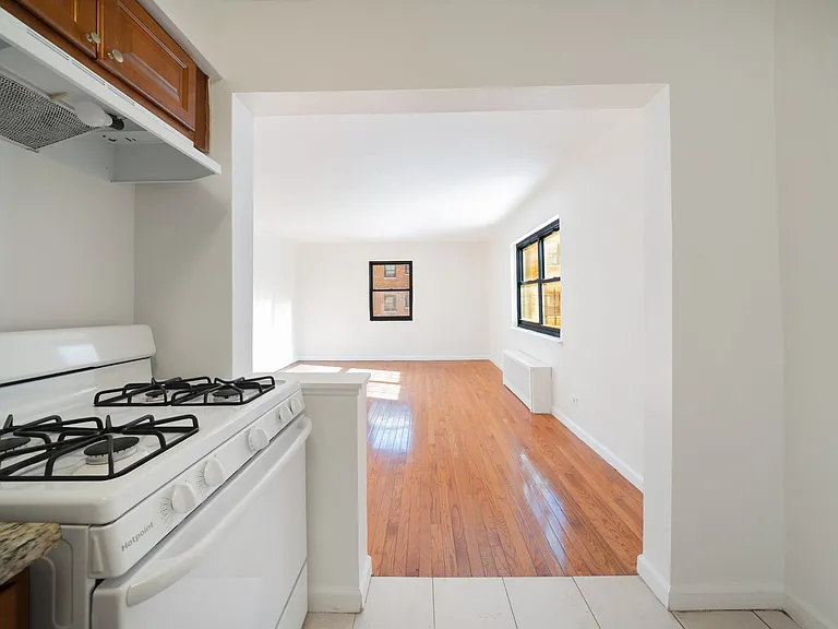 150-20 73rd Ave #2B — Photo 6