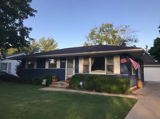 1310 Comanche Dr, Rockford, IL 61107