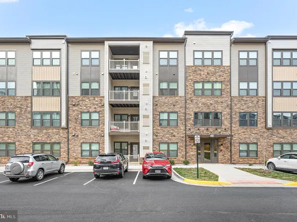 46294 Mount Milstead Ter Unit 303, Sterling, VA 20164