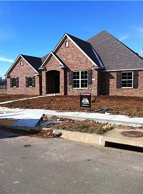 1st image of 349 Powderhorn Dr
