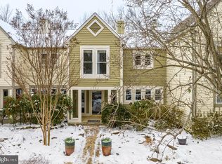 2052 Lake Audubon Ct, Reston, VA 20191