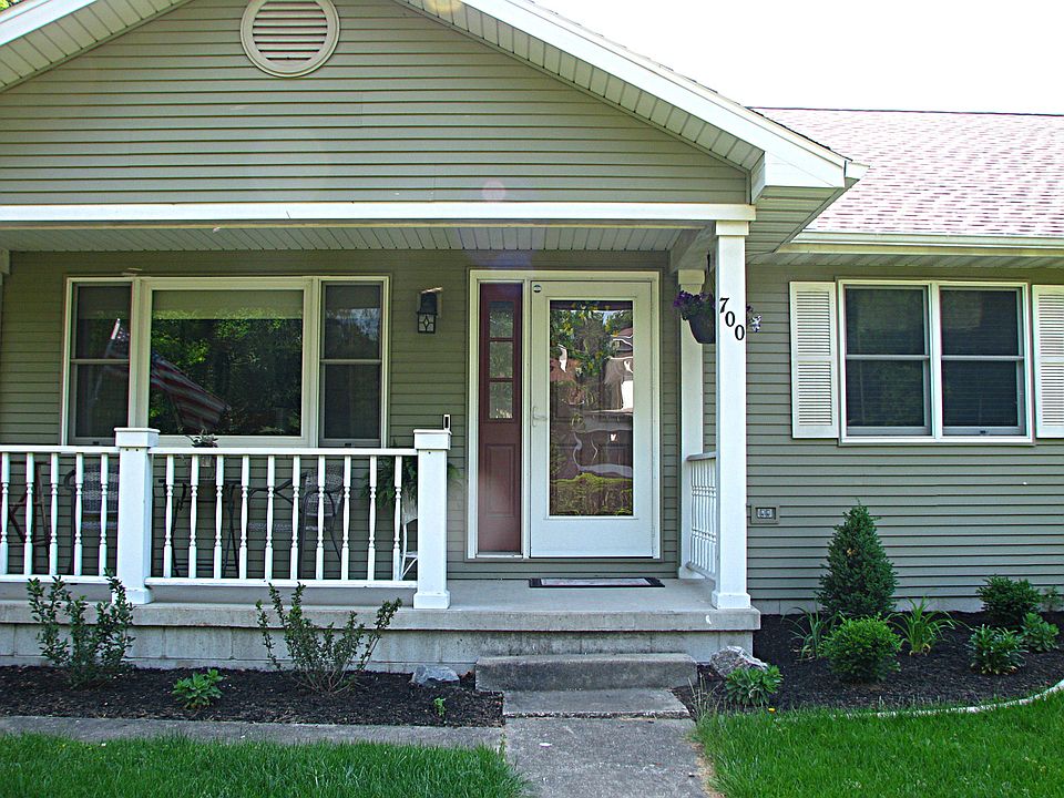 700 N Main St, Tuscola, IL 61953 MLS 11789378 Zillow