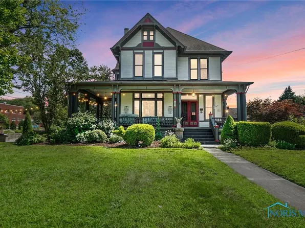 307 W Wooster St, Bowling Green, OH 43402