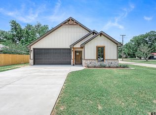 213 Turman St, Mineola, TX 75773