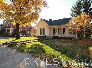 102 W Lexington Ave, Danville, KY 40422