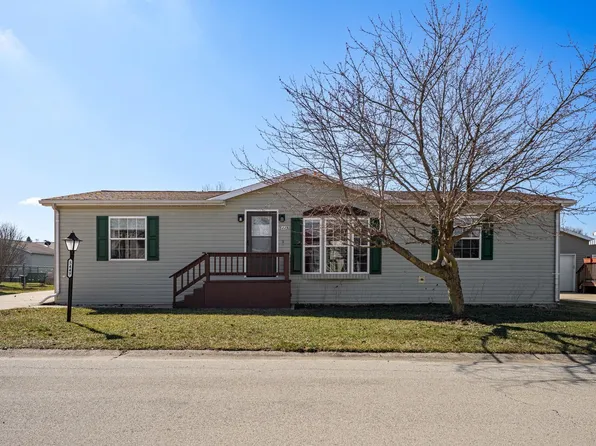 5449 Cypress Ln, Machesney Park, IL 61115