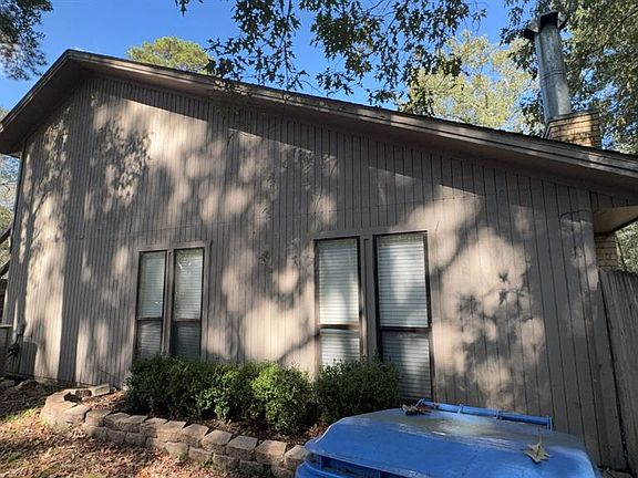 2nd image of 207 Echo Lane