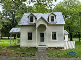 2600 Perkinsville Rd, Maidens, VA 23102