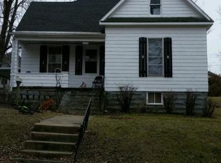 910 W Reed St, Moberly, MO 65270