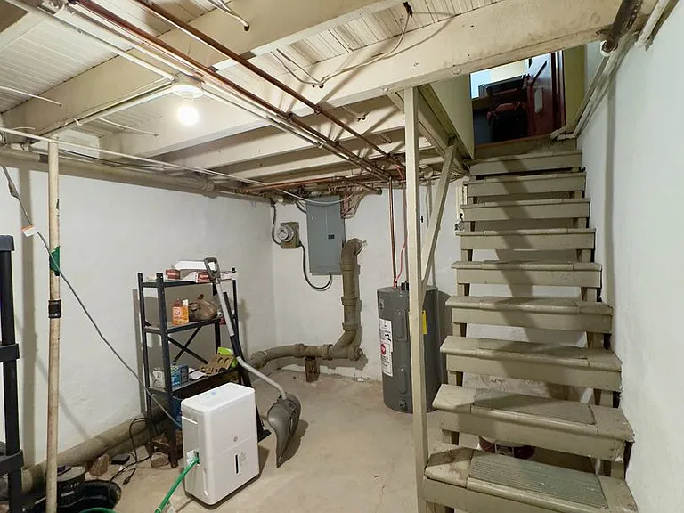 314 S Collington Ave — Photo 20