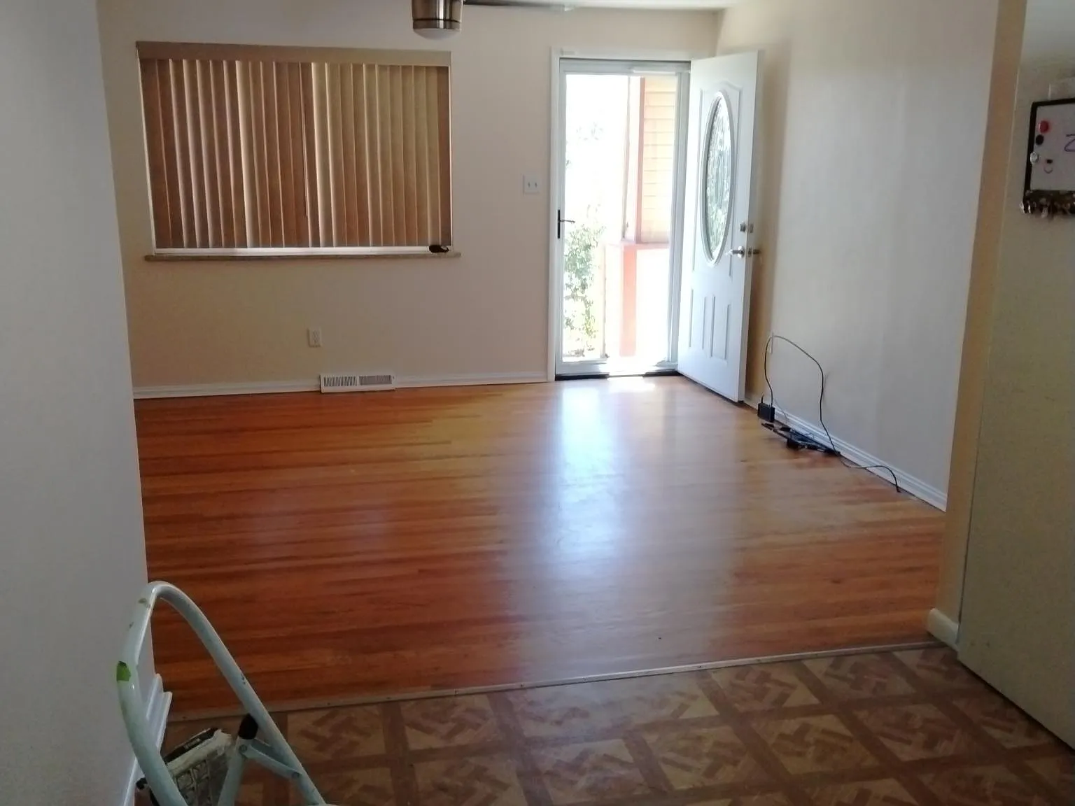 8551 Rainbow Ave — Photo 2