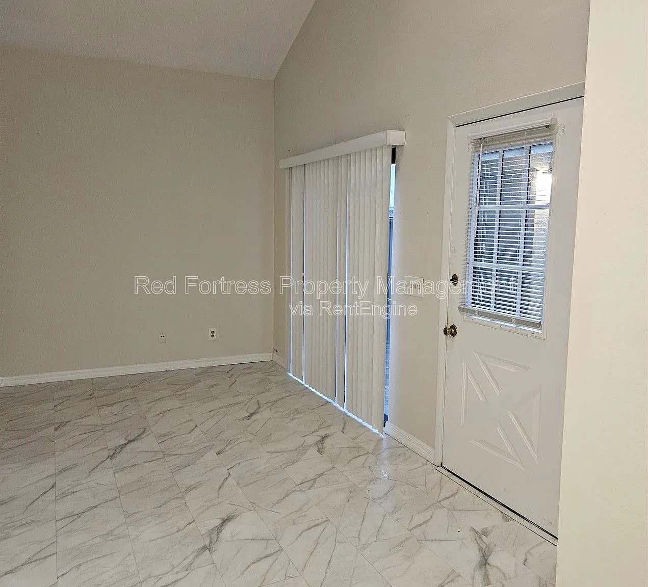 2 bed, 2.0 bath, 987 sqft, $1,529 — Photo 3