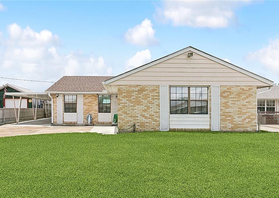 1st image of 109 Clara Dr