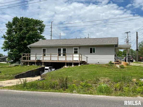 151 E Clinton St, Rushville, IL 62681