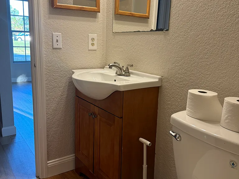 5323 Hoffman St — Photo 19