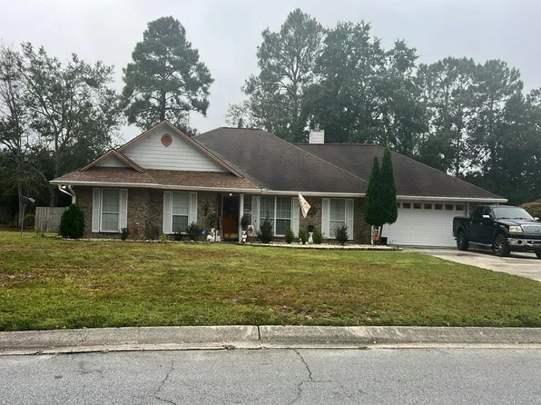 941 Fox Haven Ct, Hinesville, GA 31313