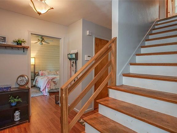 5th image of 5225 Greenbrook Dr