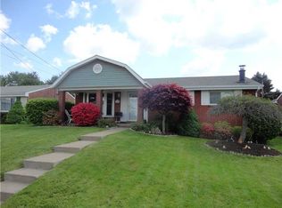 1405 Chaplin St, Conway, PA 15027