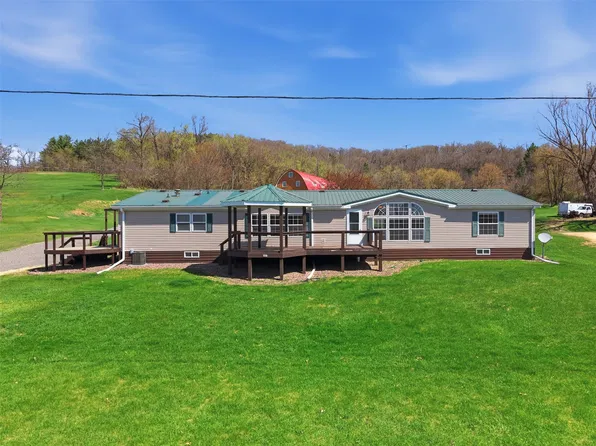 506 Mill Road, Blair, WI 54616