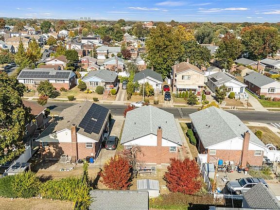 3rd image of 234-16 130th Avenue