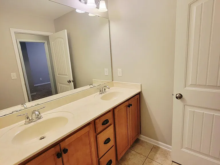 2425 Swans Rest Way — Photo 50