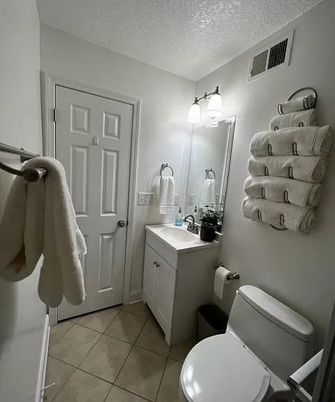 625 Penny Ln #625 — Photo 24