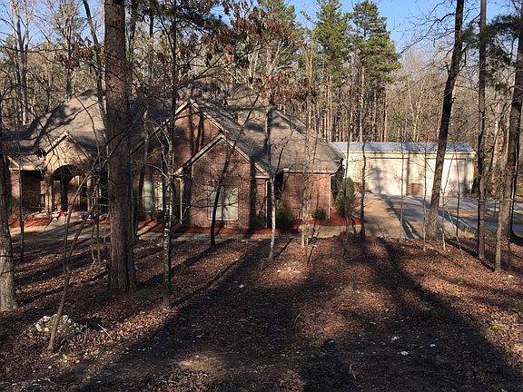 3rd image of 5 Ferncrest Dr