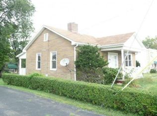 344 Woodvue Ln, Wintersville, OH