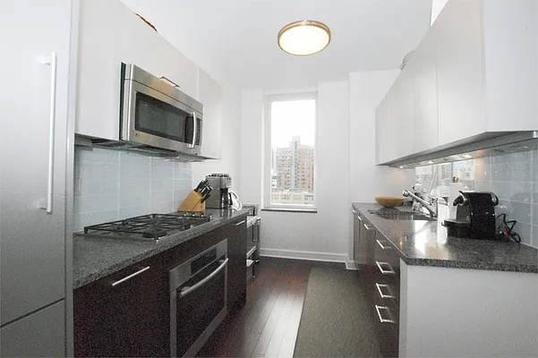 Rented by Nest Seekers International | media 26