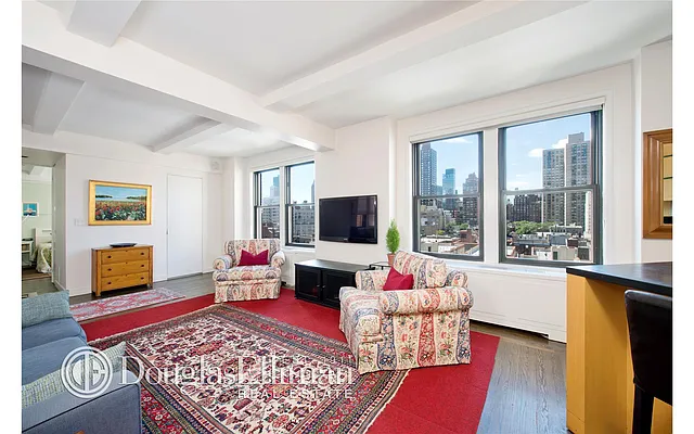 Sold by Douglas Elliman | media 15