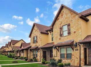 108 Armored Ave, College Station, TX 77845