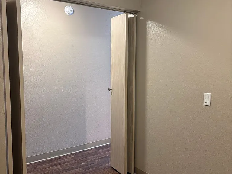 City View Apartments in West Seattle — Photo 112