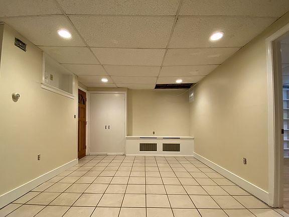 4th image of 239 Edwards St #Ll