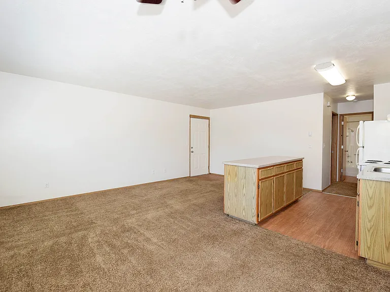 Greenfield Village Apartments — Photo 39