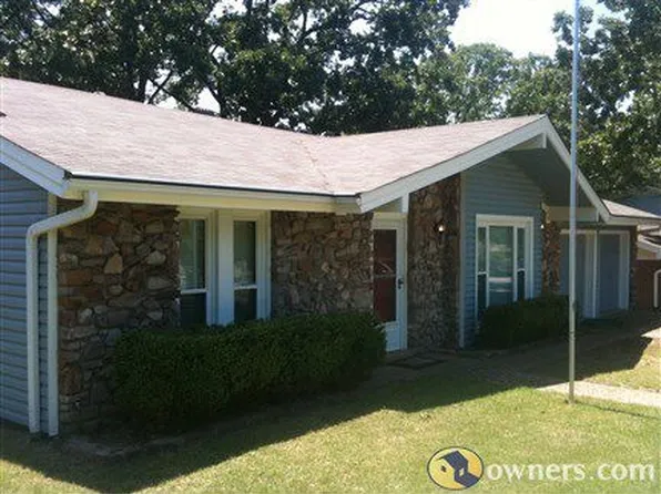 11701 Southridge Dr, Little Rock, AR 72212