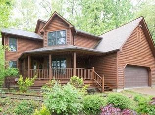 583 Flower Dr, Massanutten, VA 22840