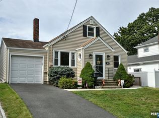 104 Hamilton Ave, Hasbrouck Heights, NJ 07604