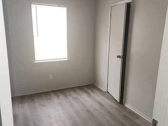 5th image of 1853 W Jordan St