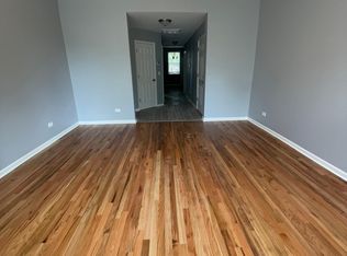 1300 W 64th St #3W, Chicago, IL 60636