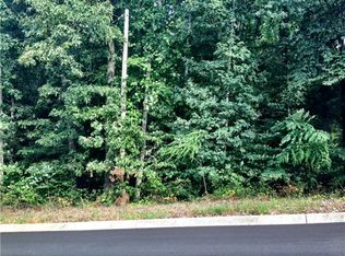 1024 Goldfinch Trl, Portland, TN 37148