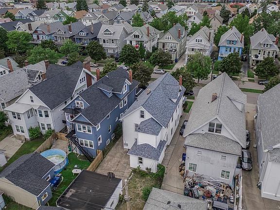 4th image of 286 Bedford Ave