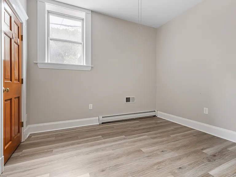 141 Longwood Ave #1 — Photo 24