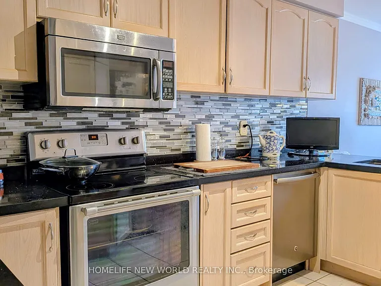 100 Castle Park Blvd — Photo 4