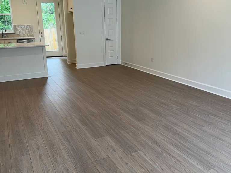 1510 Kaliste Saloom Rd — Photo 6